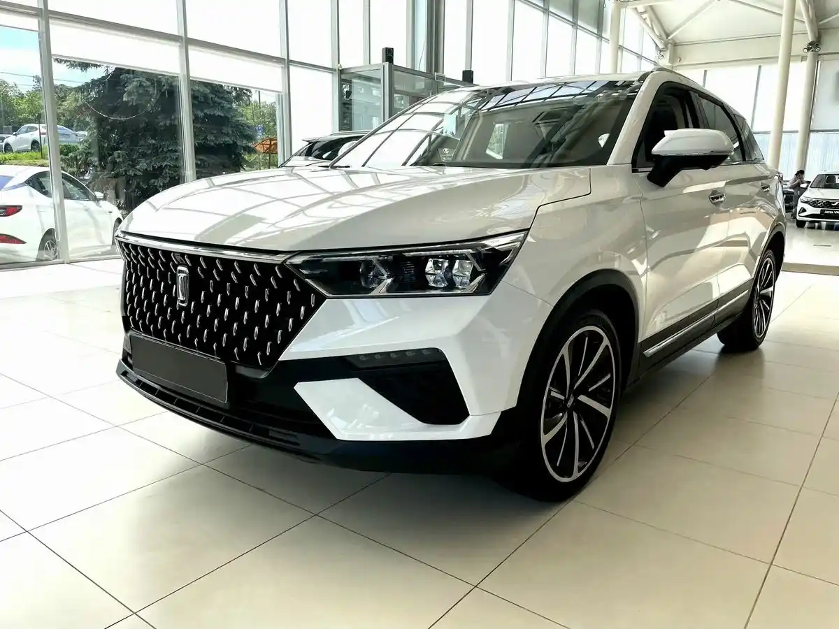 Faw Bestune T77 по цене от 642 000 рублей