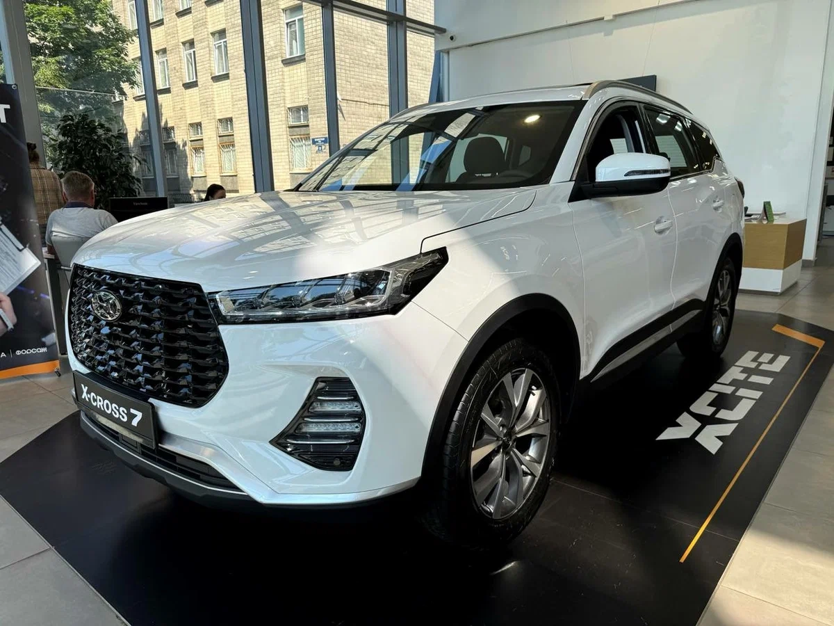 XCITE X-CROSS 7 с салона по цене от 1 195 000 рублей